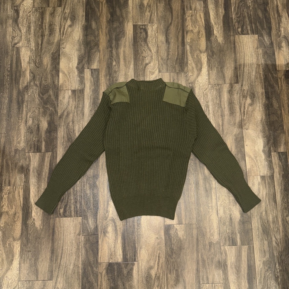 Military Pullover Sweater 100% Wool Valor Collection DSCP Men's Size 40 Green